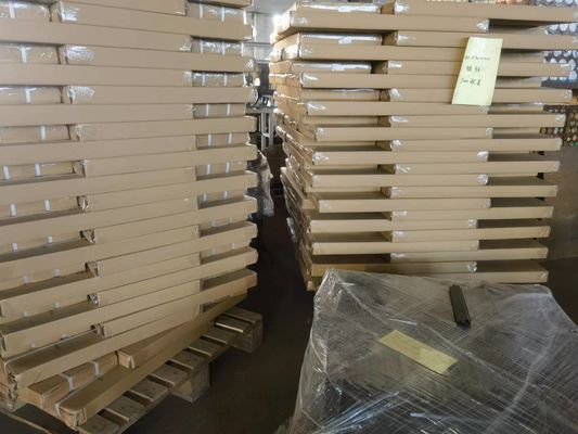 5 Schichten Schwerlast-Showroom-Regale Lagerprobe-Display Eisenrahmen galvanisiert